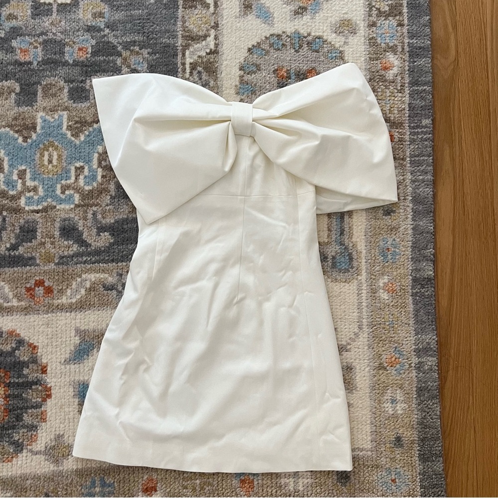 BRIDAL white large bow dress